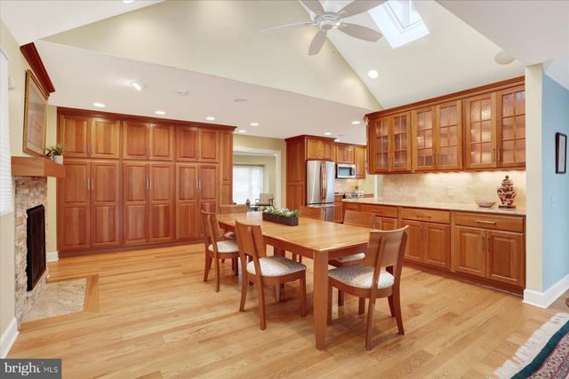 23 W WEST LAWN CIRCLE, Wormleysburg, PA 17043