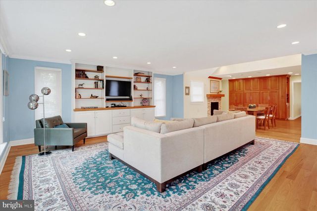 23 W WEST LAWN CIRCLE, Wormleysburg, PA 17043