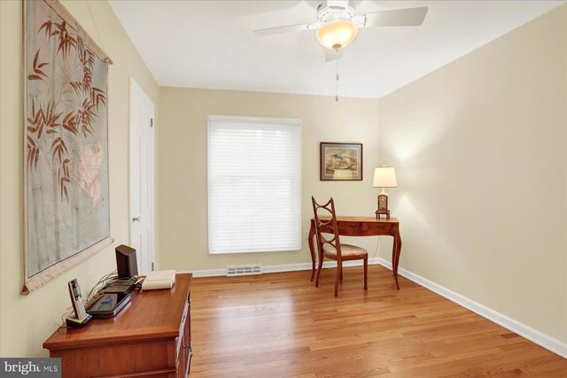 23 W WEST LAWN CIRCLE, Wormleysburg, PA 17043