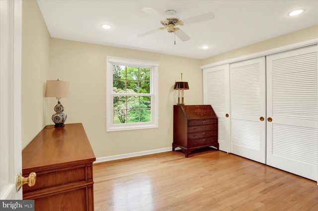 23 W WEST LAWN CIRCLE, Wormleysburg, PA 17043