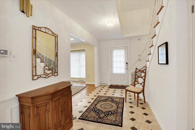 23 W WEST LAWN CIRCLE, Wormleysburg, PA 17043