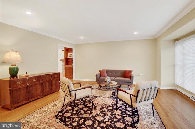 23 W WEST LAWN CIRCLE, Wormleysburg, PA 17043