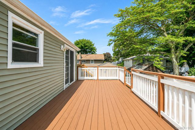 23 Ehler Street, Brentwood, NY 11717