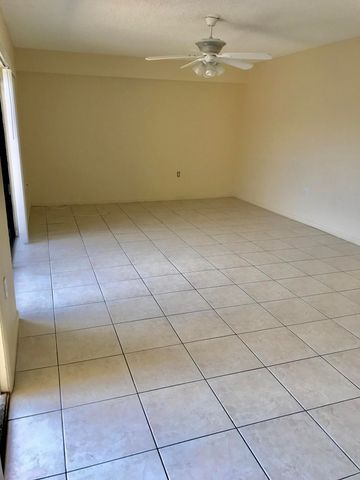3719 37TH Way, West Palm Beach, FL 33407
