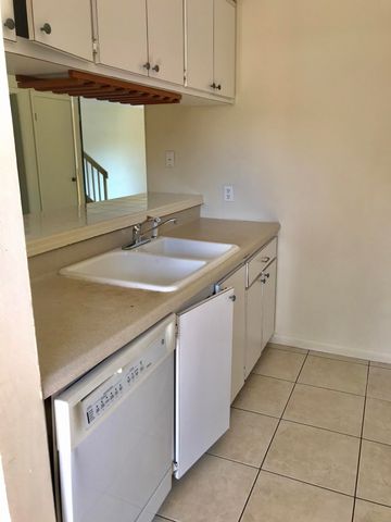 3719 37TH Way, West Palm Beach, FL 33407