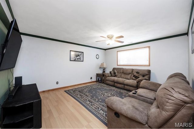 2704 Hibank Court, Belleville, IL 62226