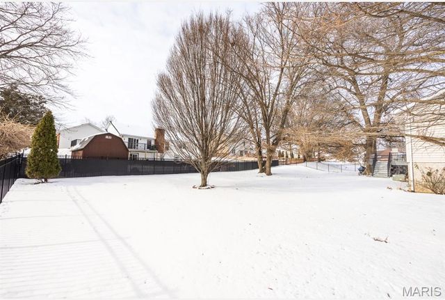 2704 Hibank Court, Belleville, IL 62226