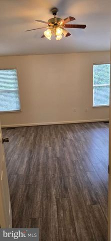 14610 INDIAN SUMMER CT, Centreville, VA 20120