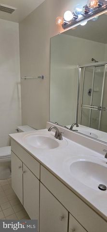 14610 INDIAN SUMMER CT, Centreville, VA 20120