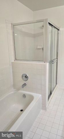 14610 INDIAN SUMMER CT, Centreville, VA 20120