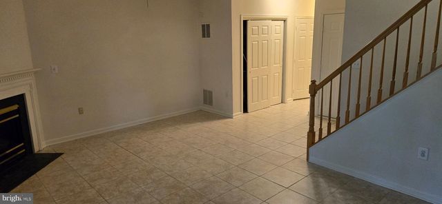 14610 INDIAN SUMMER CT, Centreville, VA 20120