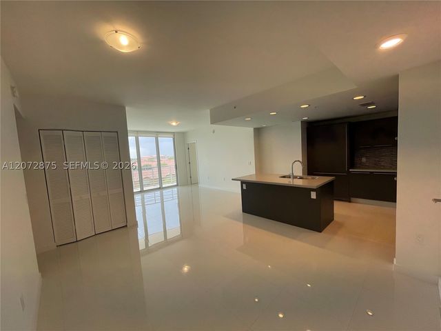 7875 NW 107th Ave 409, Doral, FL 33178