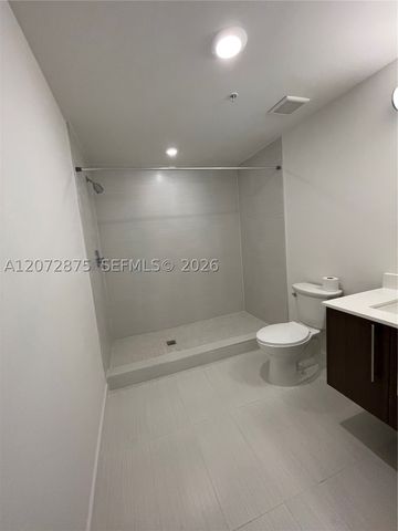 7875 NW 107th Ave 409, Doral, FL 33178