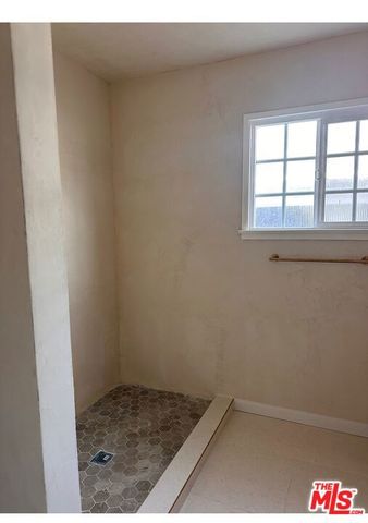 6038 Allott Avenue, Van Nuys, CA 91401