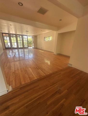 6038 Allott Avenue, Van Nuys, CA 91401