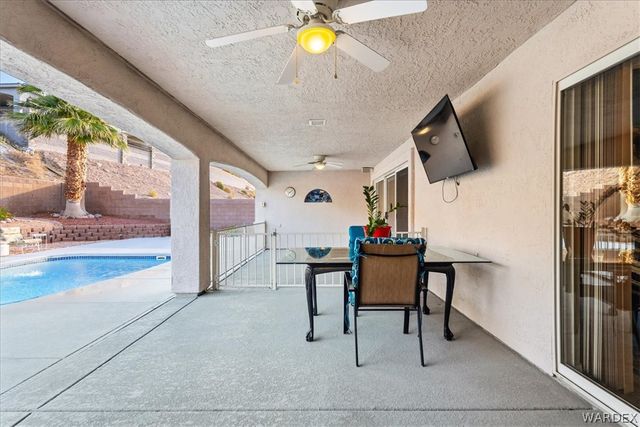 2435 Park Ridge Avenue, Bullhead City, AZ 86429