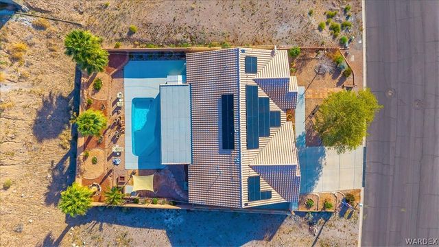 2435 Park Ridge Avenue, Bullhead City, AZ 86429