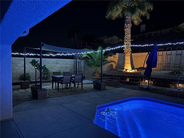 2435 Park Ridge Avenue, Bullhead City, AZ 86429