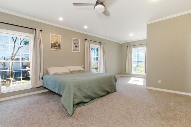 2111 Sycamore Drive, West Plains, MO 65775