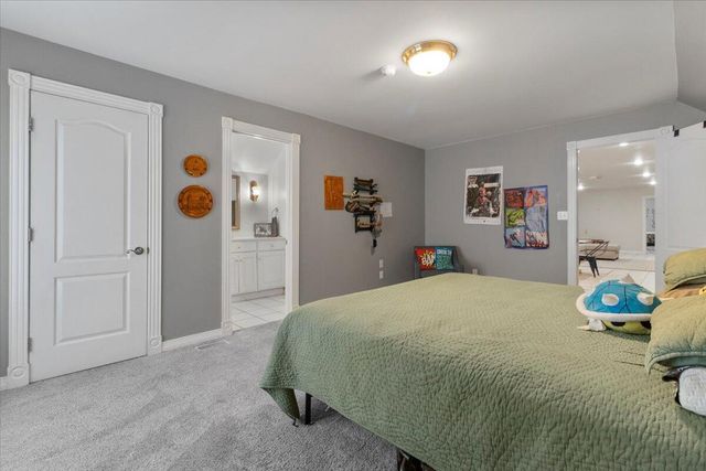 2111 Sycamore Drive, West Plains, MO 65775