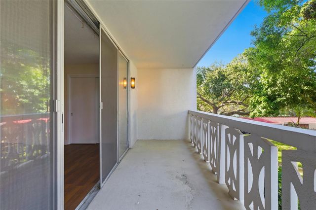 2630 PEARCE DRIVE 208, Clearwater, FL 33764