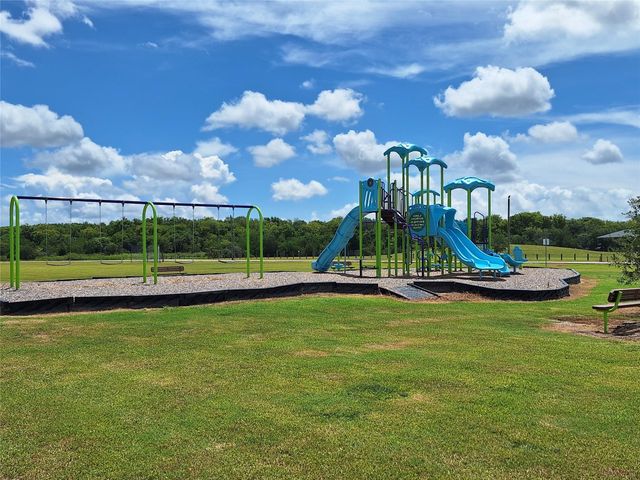 304 Bayside Drive, Anahuac, TX 77514