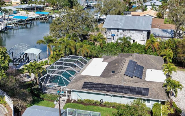 121 HOLLY AVENUE, Sarasota, FL 34243