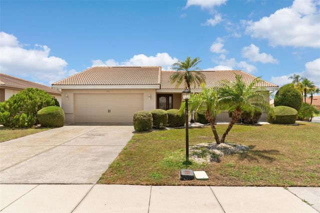701 BALTUSROL WAY, Sun City Center, FL 33573