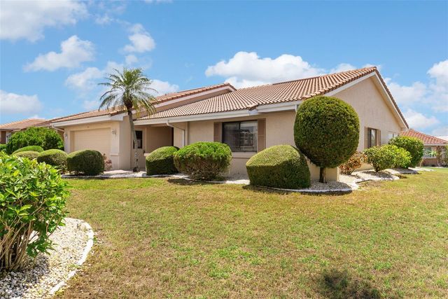 701 BALTUSROL WAY, Sun City Center, FL 33573