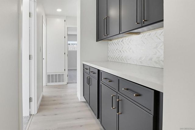 6234 Crawford St, San Diego, CA 92120