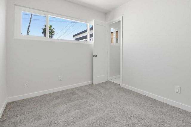 6234 Crawford St, San Diego, CA 92120