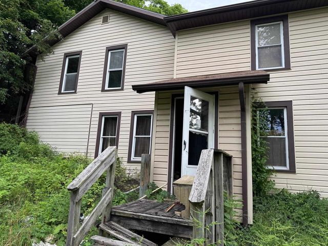 1803 Rockport Road, Janesville, WI 53545