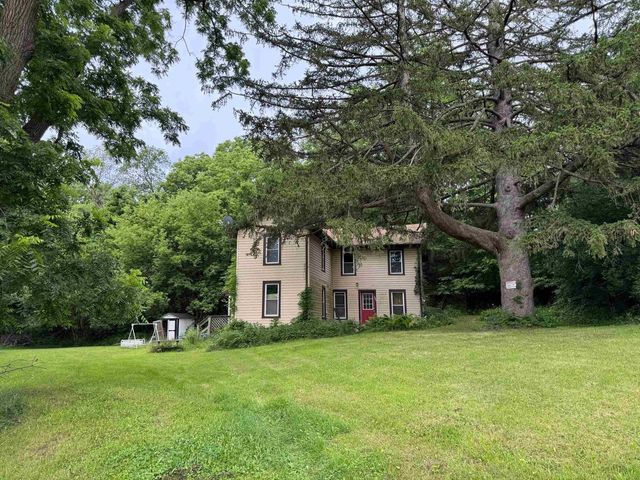 1803 Rockport Road, Janesville, WI 53545