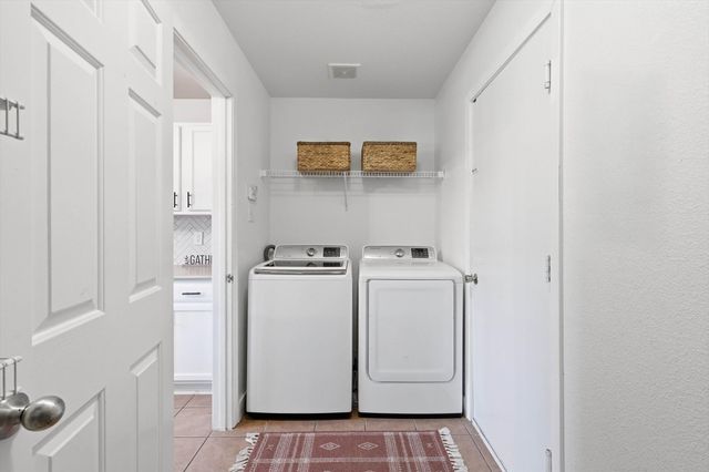 1801 Kittredge Way, Fort Worth, TX 76247