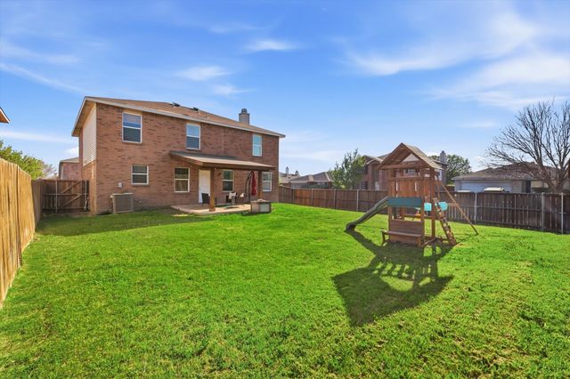 1801 Kittredge Way, Fort Worth, TX 76247