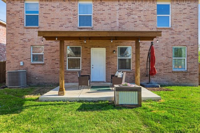 1801 Kittredge Way, Fort Worth, TX 76247