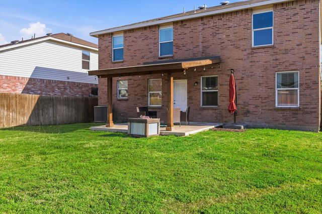 1801 Kittredge Way, Fort Worth, TX 76247