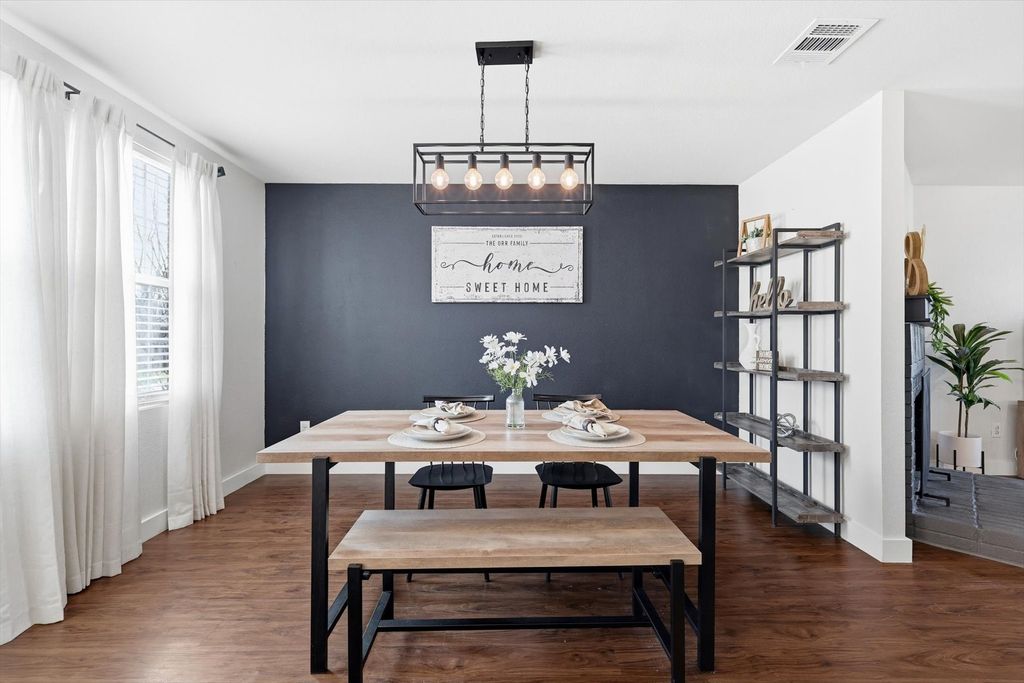 1801 Kittredge Way, Fort Worth, TX 76247