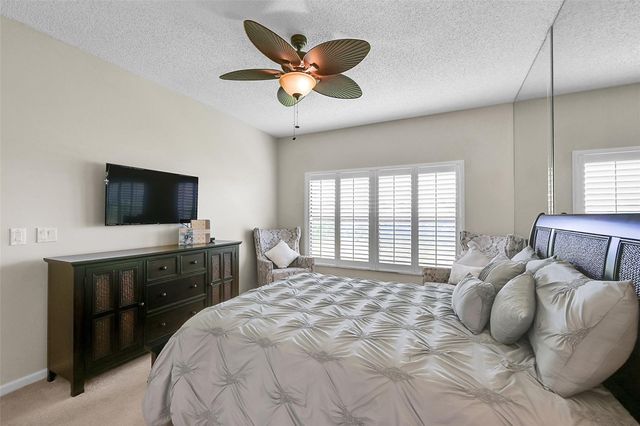 8049 Aberdeen Drive 101, Boynton Beach, FL 33472