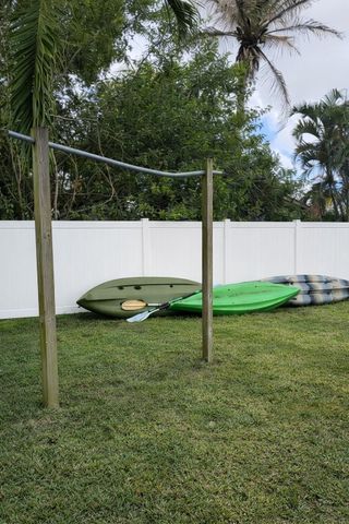 6527 NW 2nd Street, Margate, FL 33063