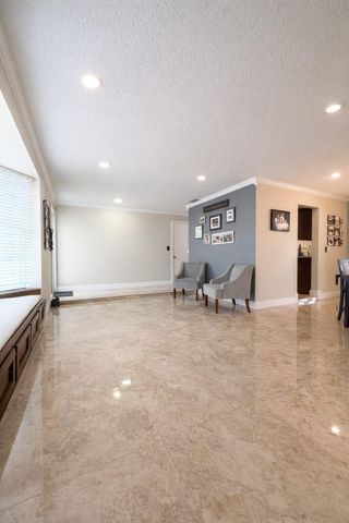 6527 NW 2nd Street, Margate, FL 33063