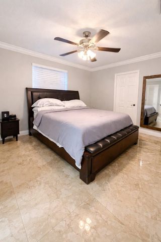 6527 NW 2nd Street, Margate, FL 33063