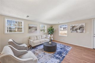 1615 N John Miller Road, Fayetteville, AR 72704