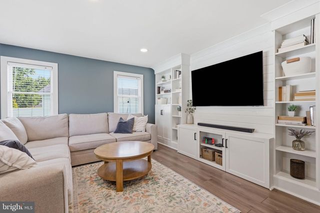 151 S MAIN ST, Dublin, PA 18917
