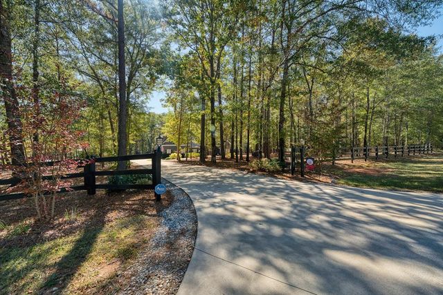 2800 Hopewell Church Road, Pine Mountain, GA 31822