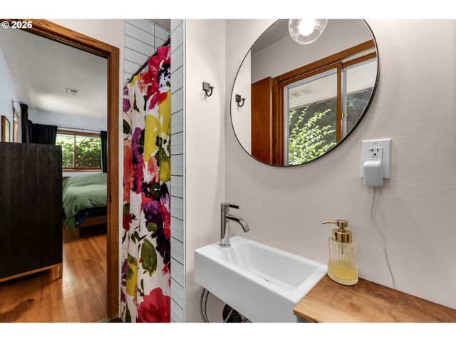 31451 DUTCH CANYON Rd, Scappoose, OR 97056