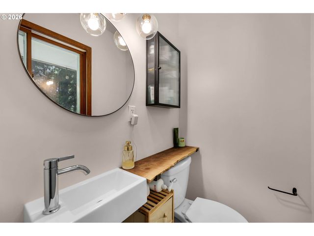 31451 DUTCH CANYON Rd, Scappoose, OR 97056
