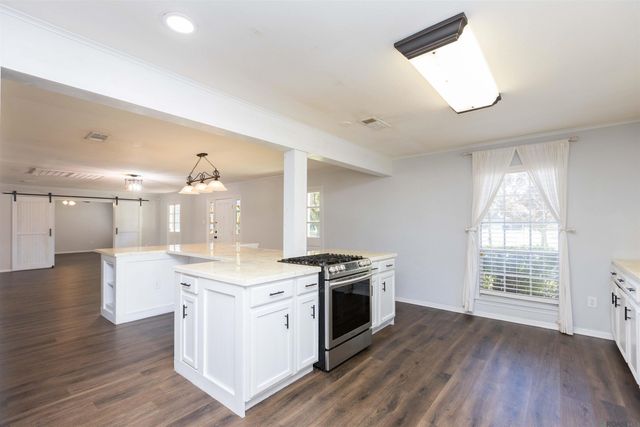 5427 Bennington Ave, Baton Rouge, LA 70808