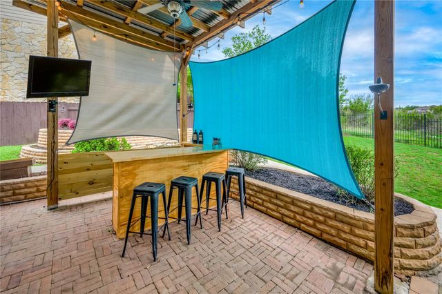 22121 Rose Grass LN, Spicewood, TX 78669