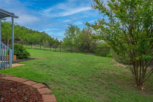 22121 Rose Grass LN, Spicewood, TX 78669